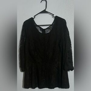 6TH & LANE BLACK LACE PEPLUM TOP